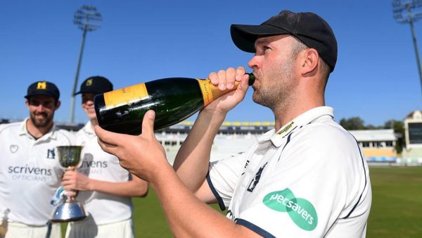 trott-i-set-become-best-no-3-england-ever.Click to read full article.