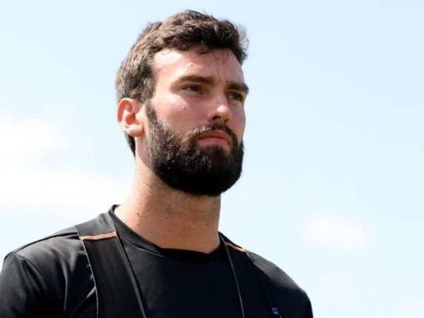 reece-topley-rejects-long-term-sussex-contract-offer.Click to read full article.