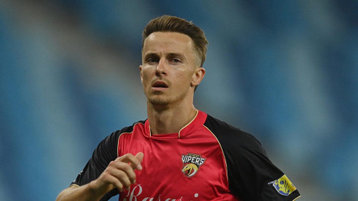 Tom Curran of Desert Vipers looks o during the Desert Vipers and Abu Dhabi match in the DP World ILT20 at Dubai International Stadium on January 18, 2023 in Dubai, United Arab Emirates