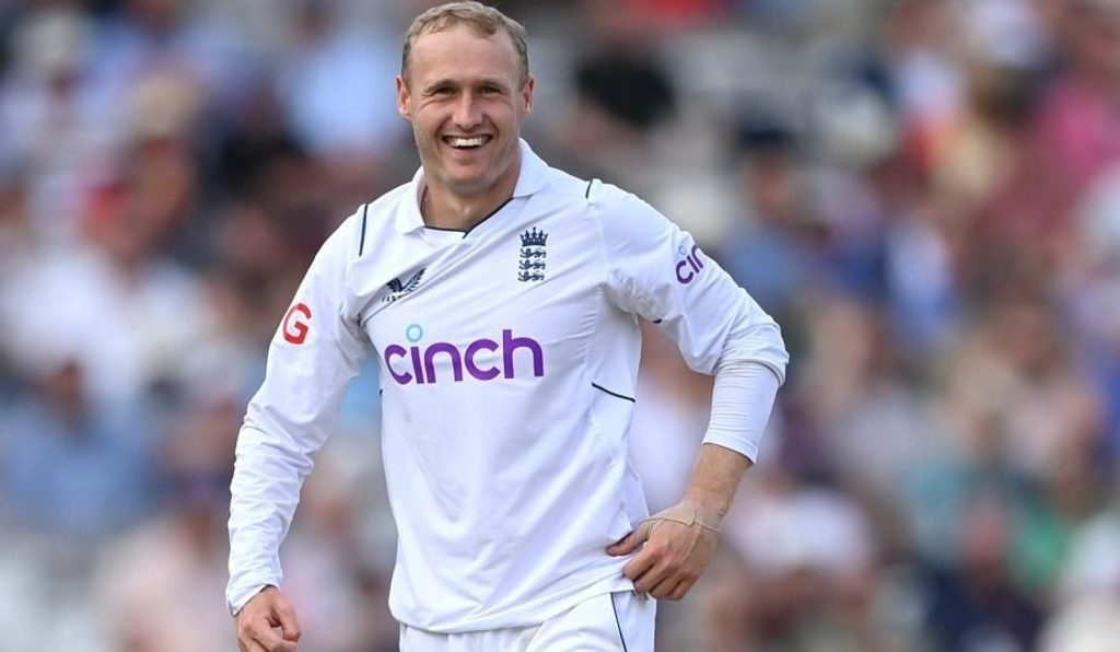 From rooting around the garage to sitting on the floor with Jimmy: The inside story of Matt Parkinson’s Test debut