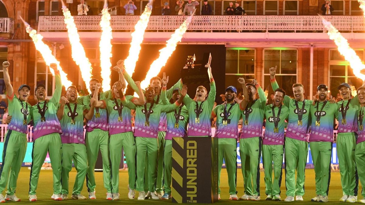 Oval Invincibles celebrate winning the 2024 Hundred