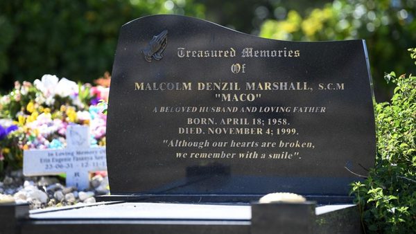 cricketers-gravestones-close-of-play-almanack.Click to read full article.