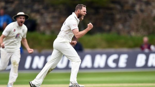 county-championship-team-of-the-week-runs-galore.Click to read full article.