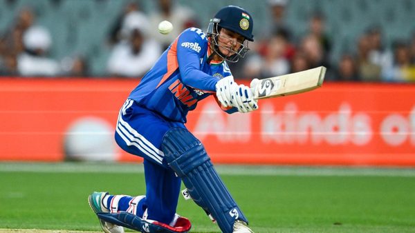 most-runs-in-t20i-cricket-india-opener-smriti-mandhana-overtakes-rohit-sharma-to-break-national-record.Click to read full article.