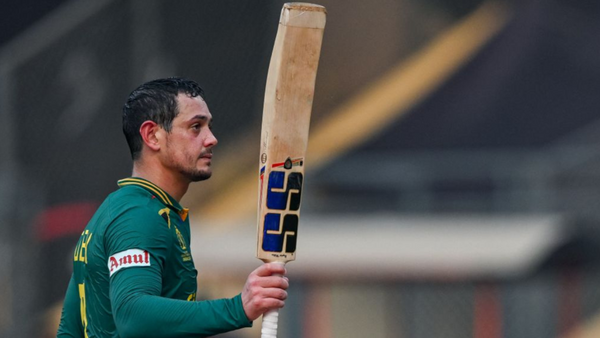 quinton-de-kock-is-leading-south-africas-run-laden-record-breaking-charge-to-world-cup-glory.Click to read full article.
