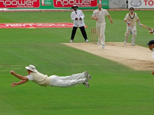 the-ten-ashes-catches-from-wunderbar-mcgrath-to-a-flying-strauss.Click to read full article.