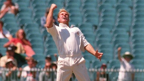 when-shane-warne-bamboozled-stewart-with-his-zooter.Click to read full article.