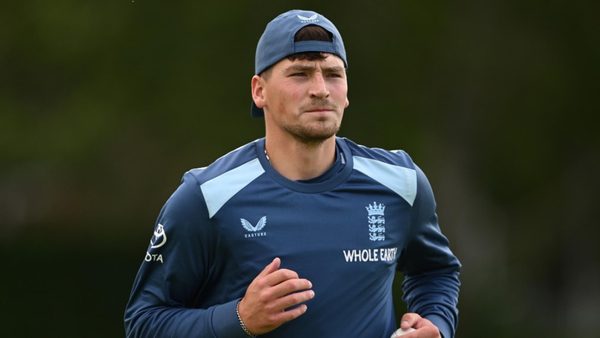 england-call-up-county-double-hat-trick-hero-for-sri-lanka-odis.Click to read full article.