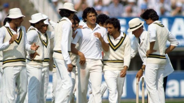 imran-khan-vintage-series-against-india.Click to read full article.