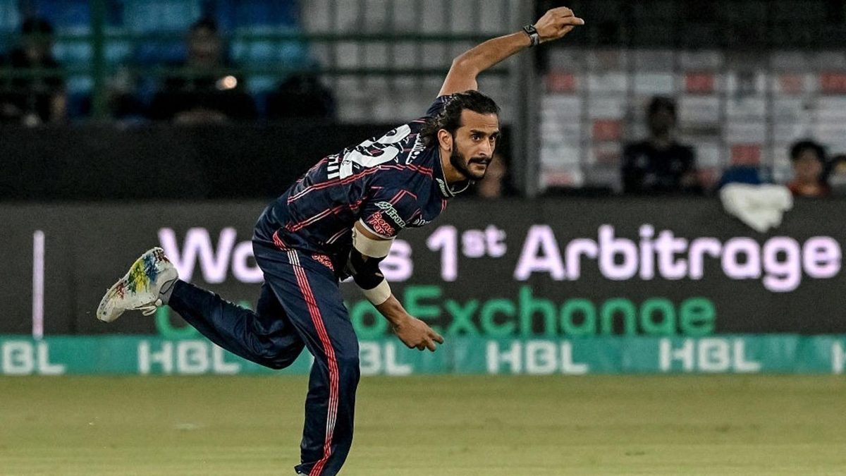 The leading wicket-taker for every season of the PSL is awarded the Maroon Cap and the Fazal Mahmood Award, named after Pakistan’s first great bowler.