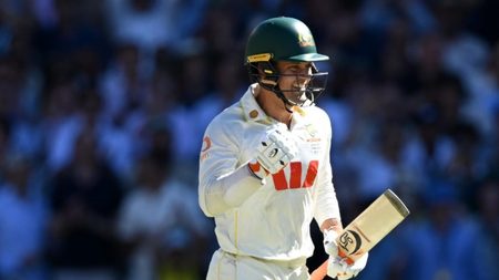 australia-wicketkeeper-alex-carey-survives-snicko-drama-to-make-rare-ashes-hundred.Click to read full article.