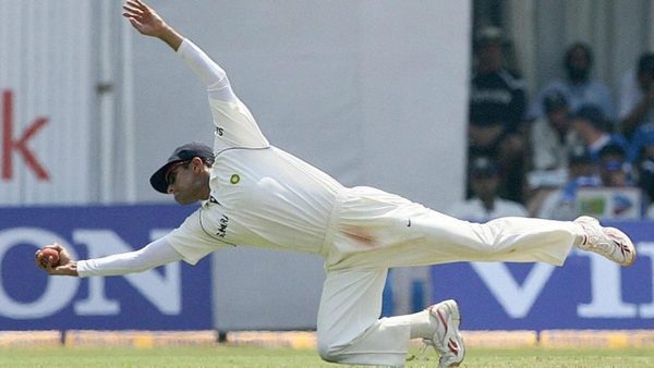 dravid-slip-catching-greatest-fielders-simpson-waugh.Click to read full article.