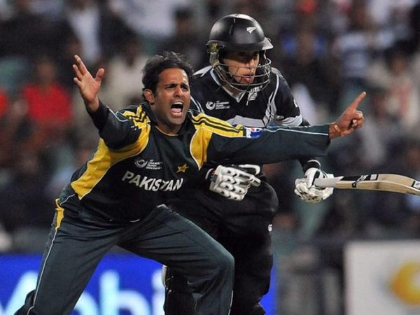 rana-naved-reveals-startling-details-about-pakistans-2009-nz-series.Click to read full article.