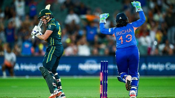 first-since-2017-india-snap-australias-eight-year-unbeaten-home-series-run-with-t20i-victory.Click to read full article.