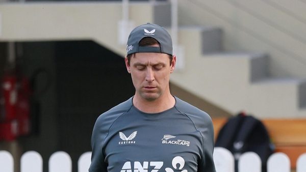 champions-trophy-2025-final-no-matt-henry-as-rohit-sharma-loses-record-12th-toss.Click to read full article.