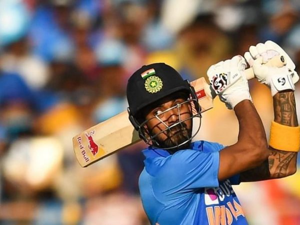 kl-rahul-donates-world-cup-bat-kit-cricketers-against-covid-19.Click to read full article.