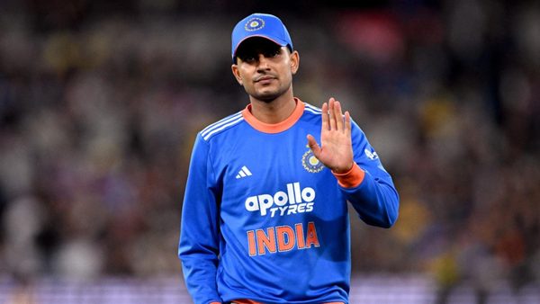 more-games-more-specialists-how-rare-is-the-all-format-player-in-modern-day-international-cricket.Click to read full article.