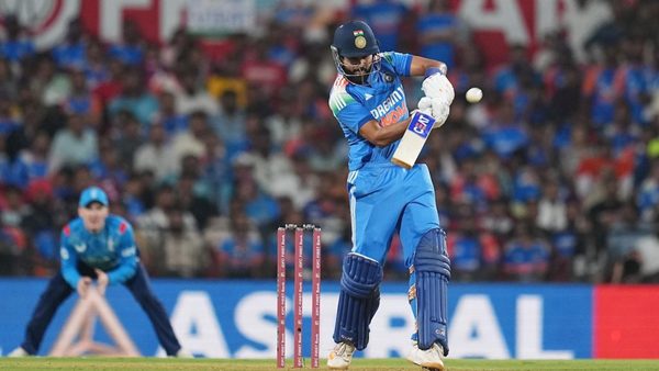 shreyas-iyer-flips-the-script-to-remind-india-of-his-star-quality.Click to read full article.