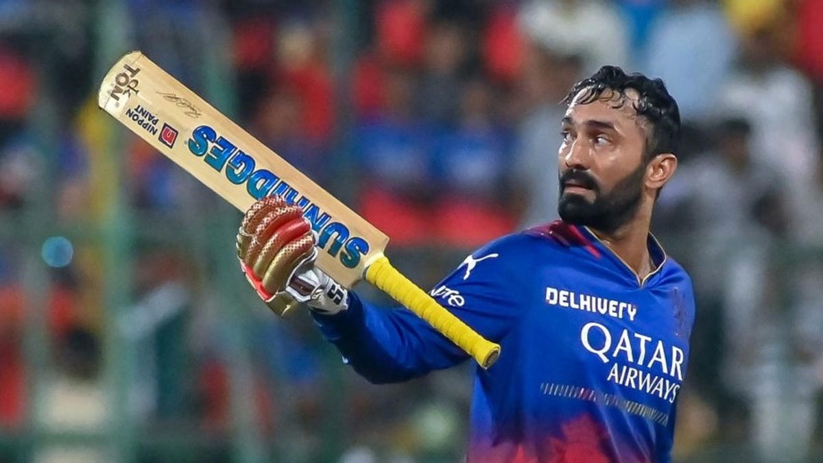 Dinesh Karthik RCB coach