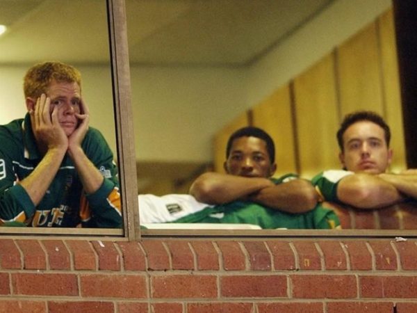 dead-bat-miscalculations-tragicomic-south-africa-2003-world-cup-exit-recreated-afghanistan.Click to read full article.