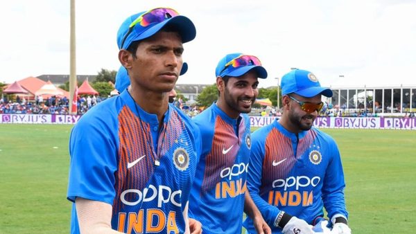 kohli-lauds-debutant-saini.Click to read full article.