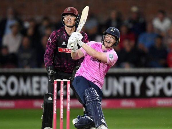 morgan-hits-83-off-29-balls-in-record-t20-blast-run-chase.Click to read full article.
