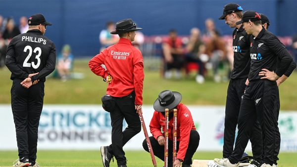towel-drop-from-bowlers-trousers-revokes-wicket-in-ireland-new-zealand-odi.Click to read full article.