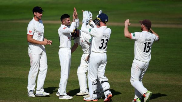 somerset-lancashire-share-thrilling-tie-taunton.Click to read full article.