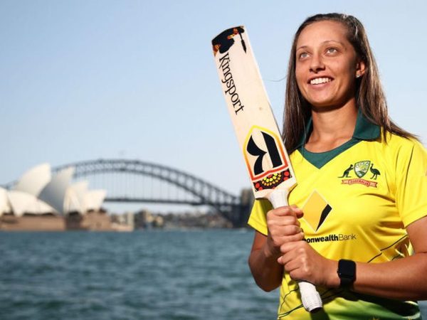ashleigh-gardner-test-ashes.Click to read full article.