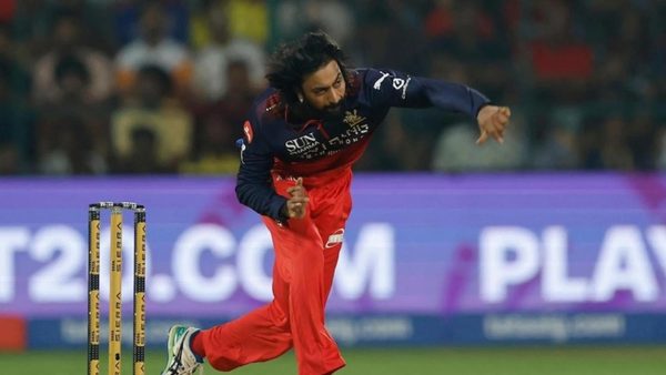 how-can-batters-counter-krunal-pandyas-variations.Click to read full article.