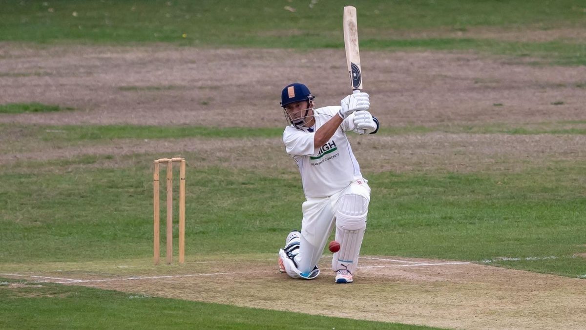 Mel Hussain batting