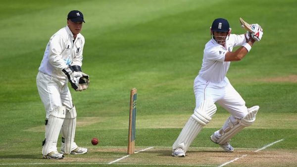 when-england-warmed-up-for-the-2009-ashes-by-taking-on-warwickshire.Click to read full article.
