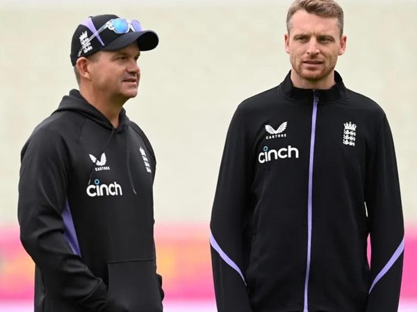 eoin-morgan-backs-buttler-and-mott-to-stay-on-as-england-white-ball-leadership-duo.Click to read full article.