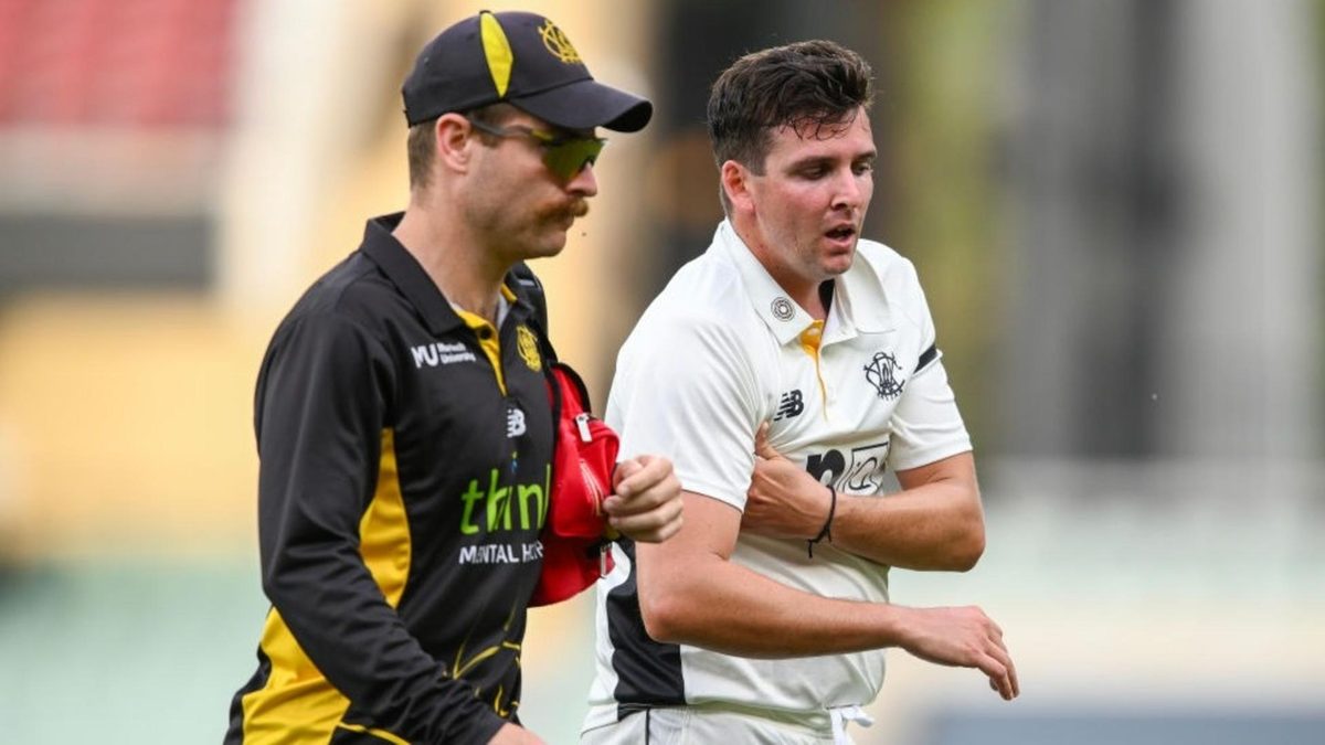 Western Australian pacer Jhye Richardson, in the frame for a spot in Australia's Test squad, injured his shoulder celebrating a Sheffield Shield wicket on Sunday (November 24).