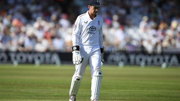 jamie-smith-clangers-turn-up-the-heat-on-england-in-must-win-test.Click to read full article.