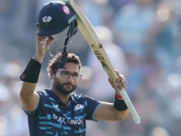 imam-ul-haq-second-consecutive-one-day-cup-hundred-hours-before-pakistan-collapse-92-west-indies.Click to read full article.