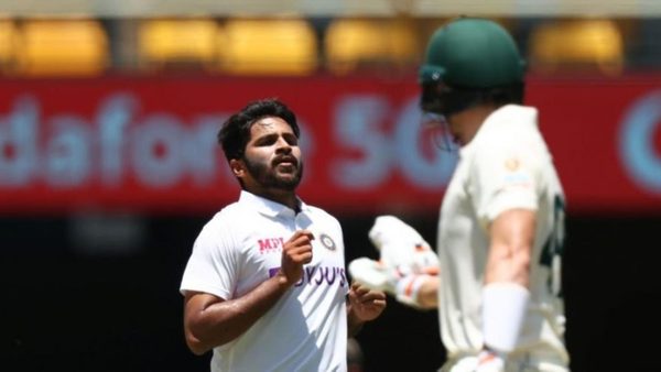 were-umpires-fair-to-no-ball-shardul-after-australia-short-ball-barrage-to-indias-tail-went-unpunished.Click to read full article.