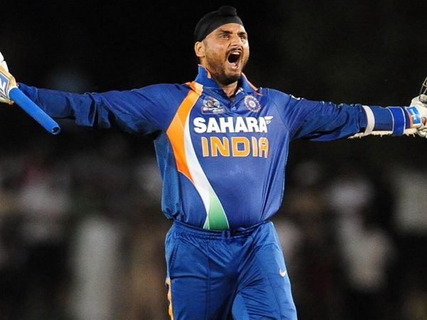 aiming-for-the-mountains-when-bhajji-went-massive-to-decide-a-tense-india-pakistan-clash.Click to read full article.