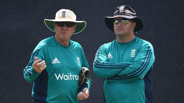 trevor-bayliss-paul-farbrace-call-return-crickets-return-pakistan.Click to read full article.