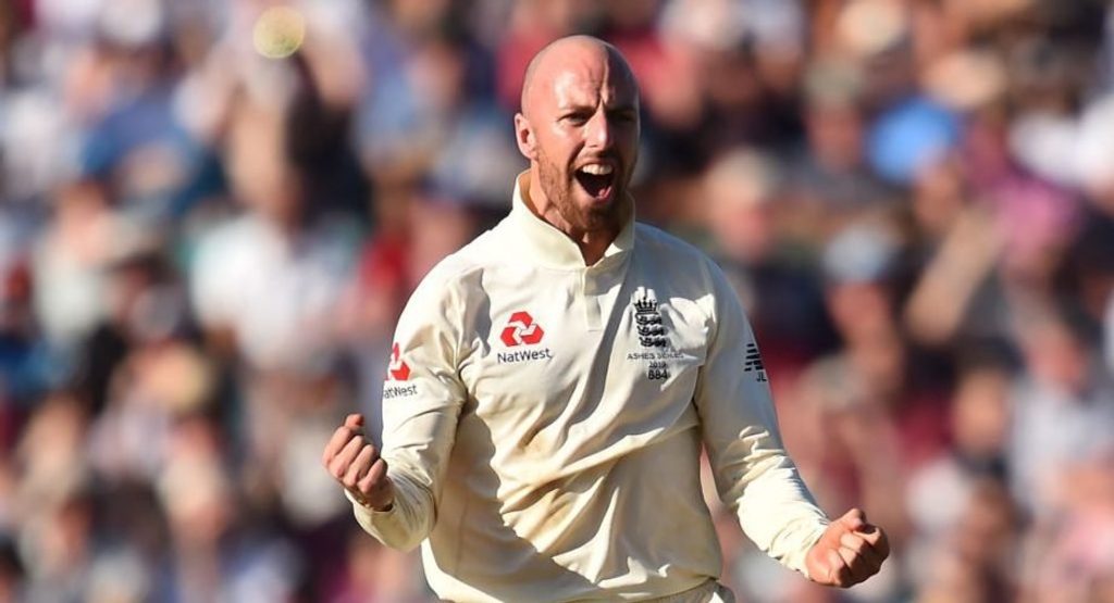 ‘How many beers do you owe me?’ – Leach reveals debt to Lyon