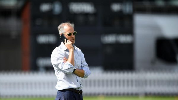 smith-turns-to-stone-for-sliver-of-unorthodoxy-in-otherwise-sensible-squad.Click to read full article.