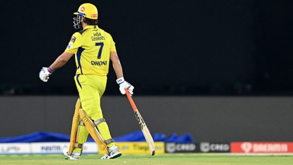 ms-dhonis-cryptic-new-role-post-on-social-media.Click to read full article.
