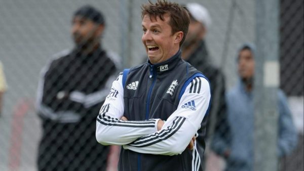 watch-video-resurfaces-of-graeme-swann-performing-ridiculously-accurate-commentary-impressions.Click to read full article.