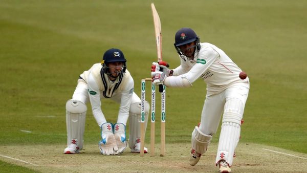 hameed-nottinghamshire-look-to-rebuild-together.Click to read full article.