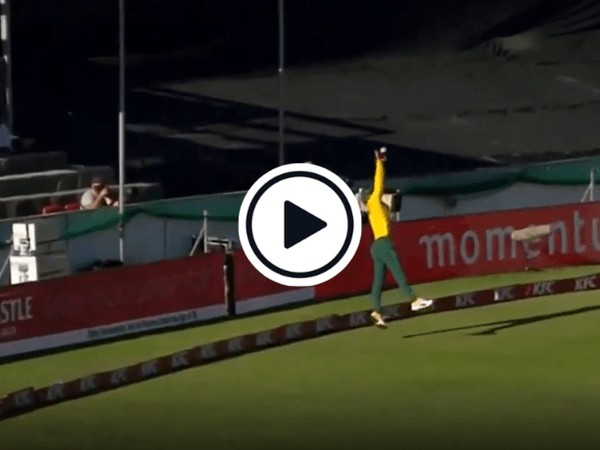 watch-staggering-boundary-catch-sees-off-eoin-morgan.Click to read full article.