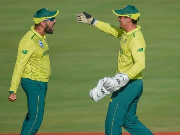 shamsi-claims-de-kock-was-trying-to-communicate-with-his-teammate-not-zaman.Click to read full article.
