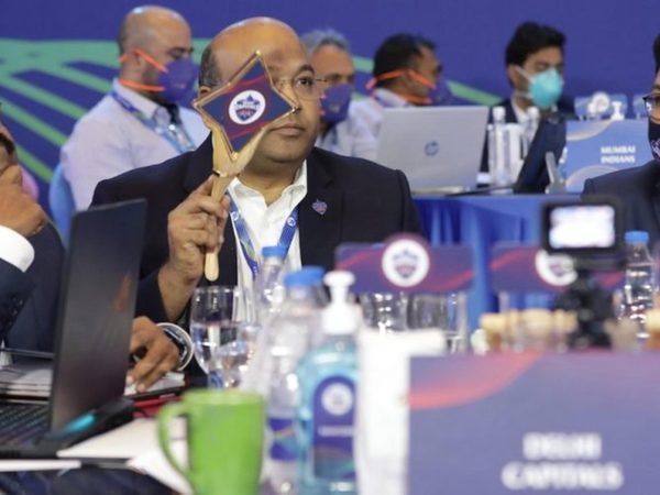 ipl-2022-auction-did-an-accidental-mix-up-allow-delhi-to-poach-khaleel-ahmed-despite-mumbai-offering-winning-bid.Click to read full article.