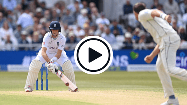 watch-joe-root-reverse-scoops-tim-southee-for-six-from-his-second-ball-of-the-day.Click to read full article.