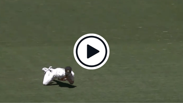 watch-green-lucky-grab-to-bring-unceremonious-end-to-kohli-year.Click to read full article.