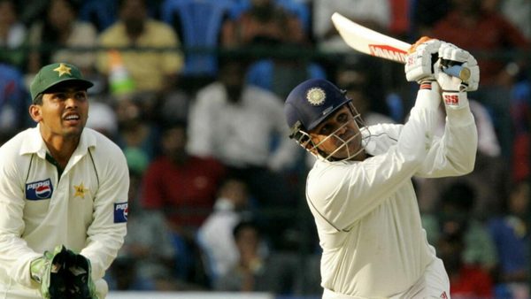ill-hit-a-six-when-virender-sehwag-inzamam-ul-haq-fielder-deep.Click to read full article.
